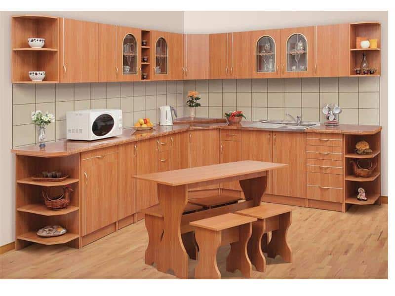 Кухонная мебель из ДСП, МДФ или деревянная?